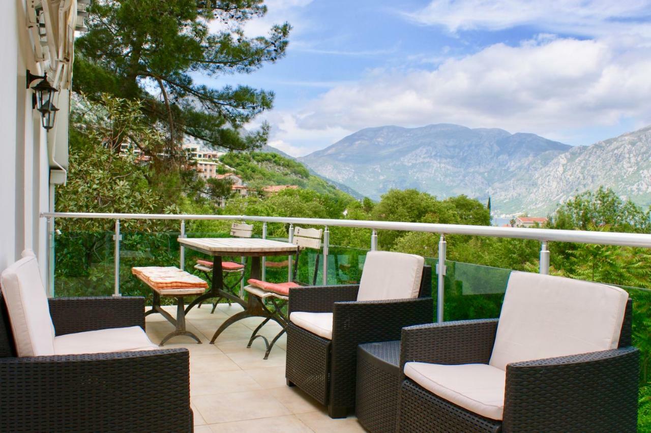 Studio Apartments Morinj Экстерьер фото