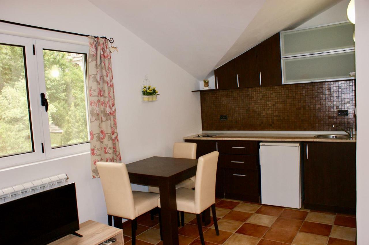 Studio Apartments Morinj Экстерьер фото